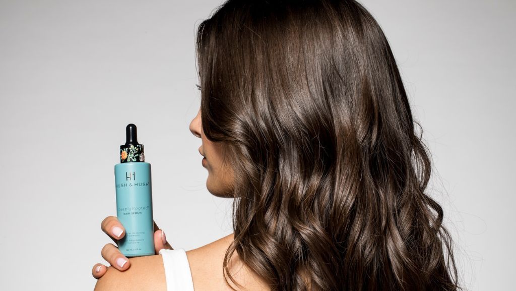 Triff deinen neuen Haarpflege-BFF: Die 4 wichtigsten Vorteile des DeeplyRooted Haarserums mit Tiefenwirkung