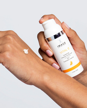 VITAL C hydrating intense moisturizer