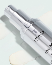 the MAX™ eye crème