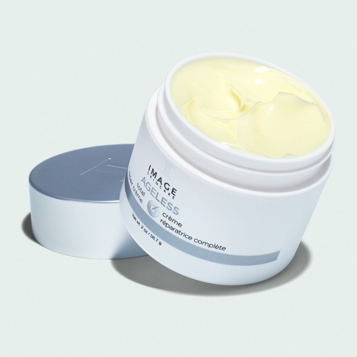 MünchenCITY: AGELESS total repair crème